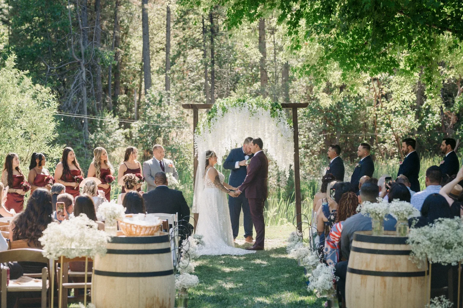 couple during ceremony at silverthorn meadows